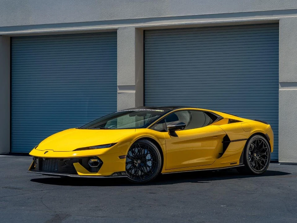 2026 Lamborghini Temerario - Image 7 of 29