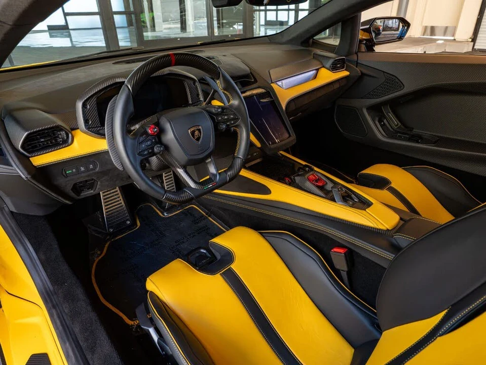 2026 Lamborghini Temerario - Image 13 of 29