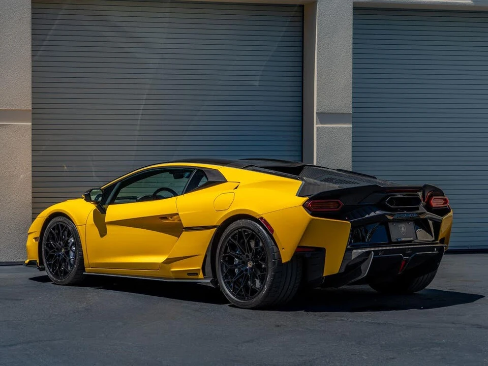 2026 Lamborghini Temerario - Image 11 of 29