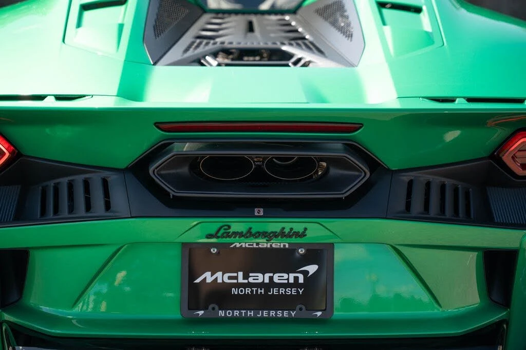 2026 Lamborghini Temerario - Image 17 of 31