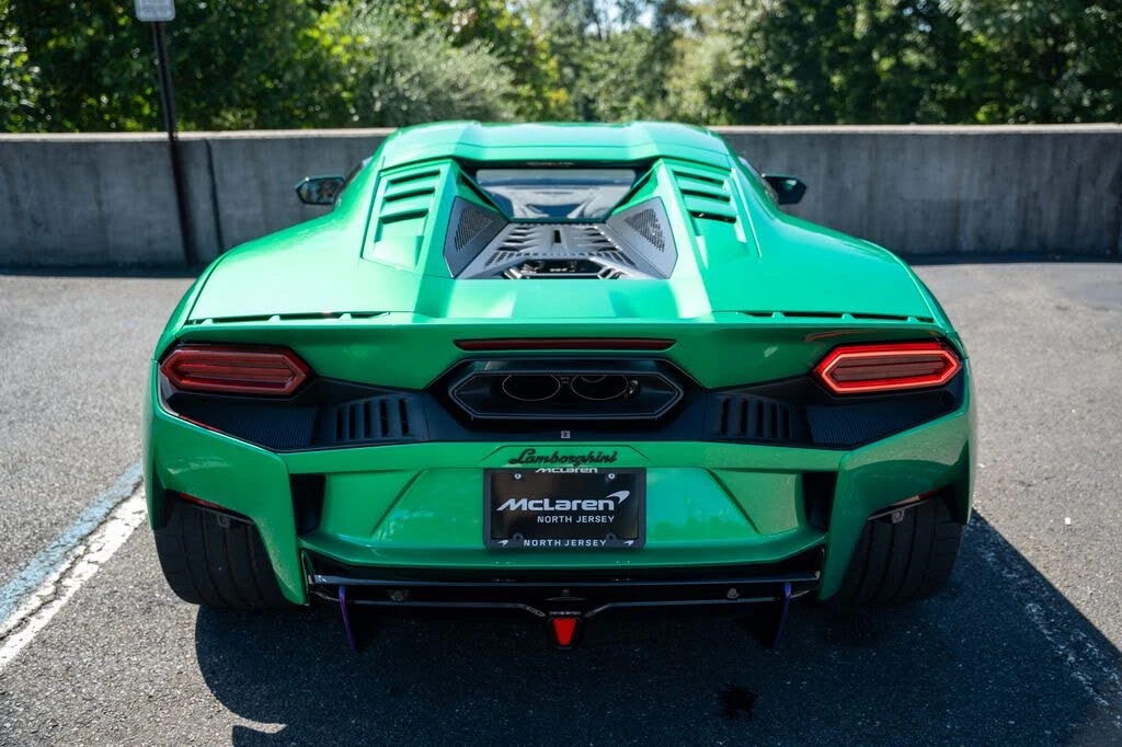 2026 Lamborghini Temerario - Image 16 of 31