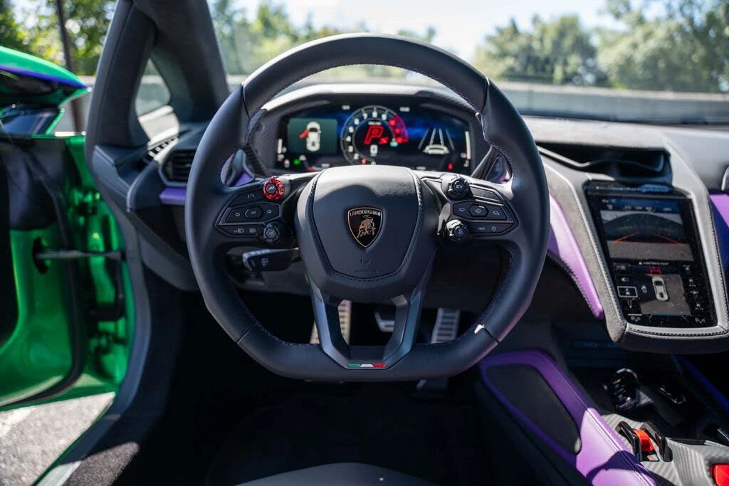 2026 Lamborghini Temerario - Image 30 of 31