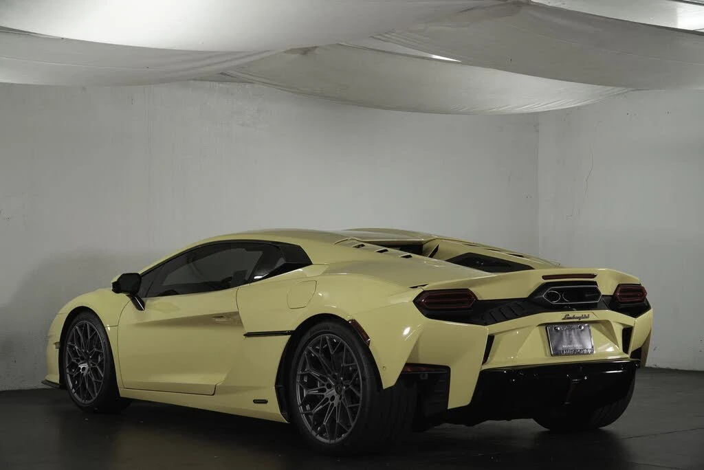 2026 Lamborghini Temerario - Image 5 of 7