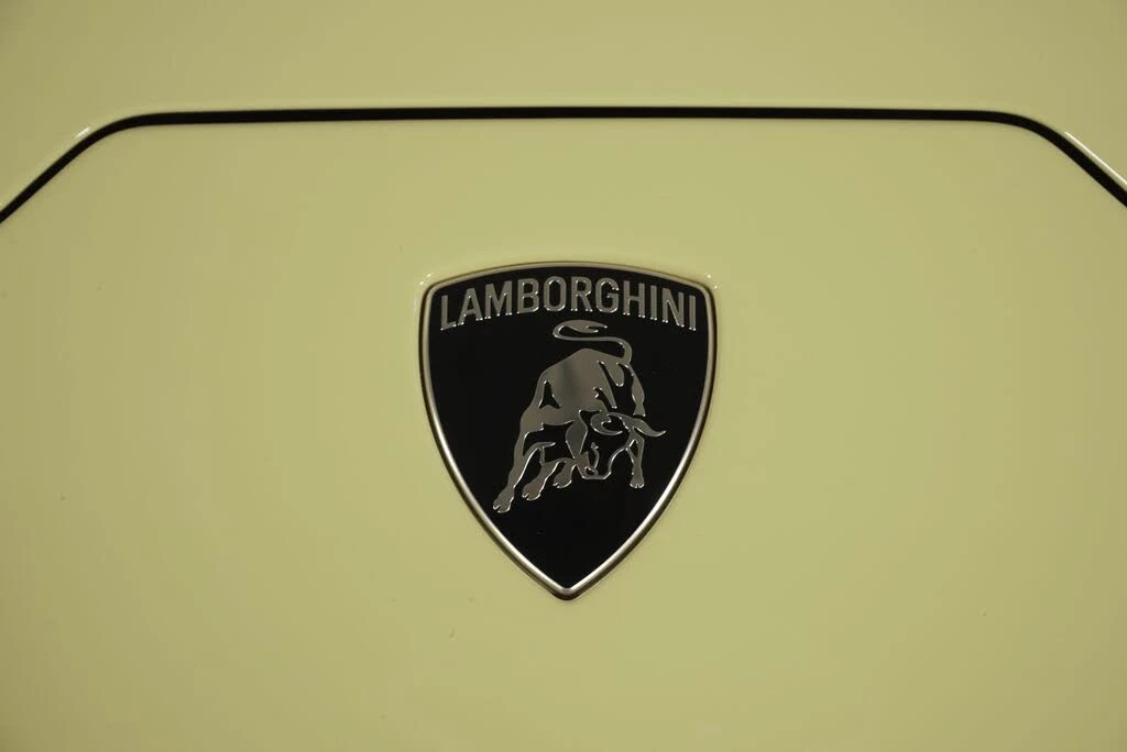 2026 Lamborghini Temerario - Image 2 of 7