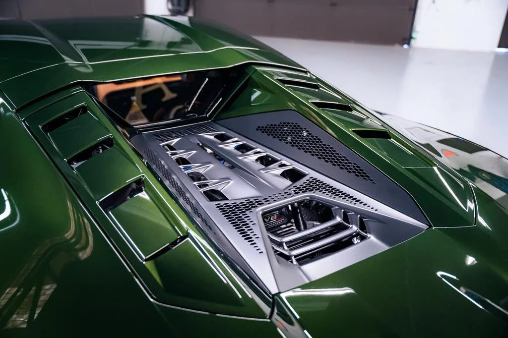 2026 Lamborghini Temerario - Image 27 of 31