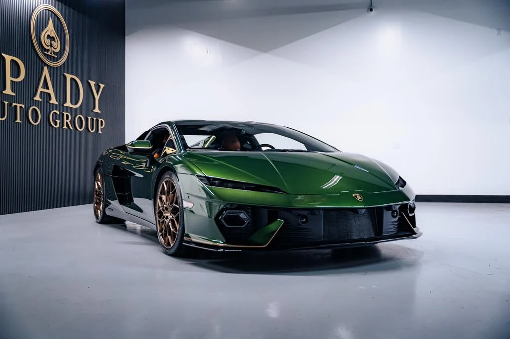 2026 Lamborghini Temerario - Image 7 of 31