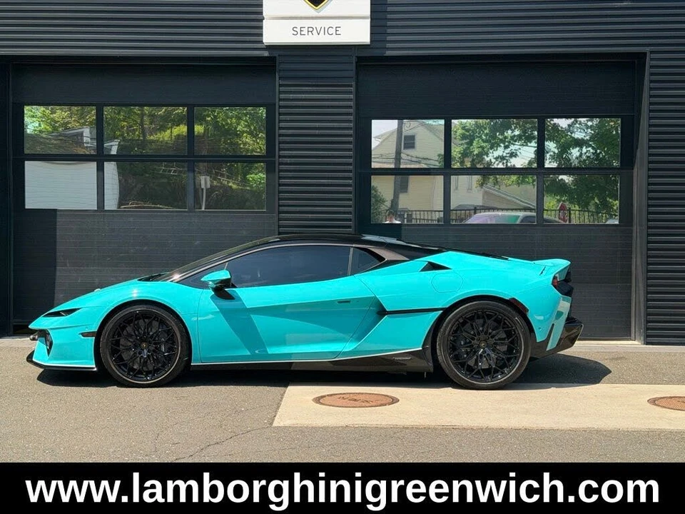 2026 Lamborghini Temerario - Image 2 of 26