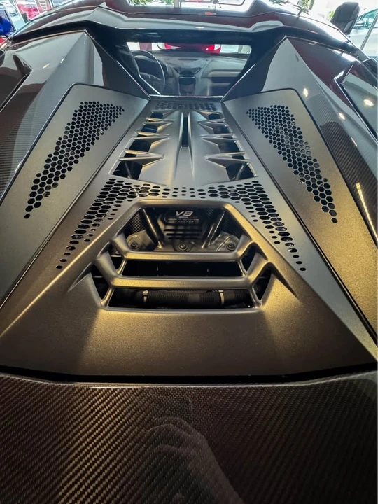 2026 Lamborghini Temerario - Image 12 of 19