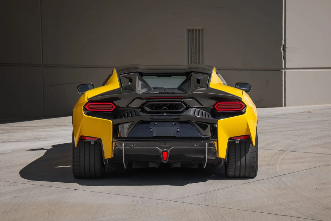 2026 Lamborghini Temerario - Image 12 of 31