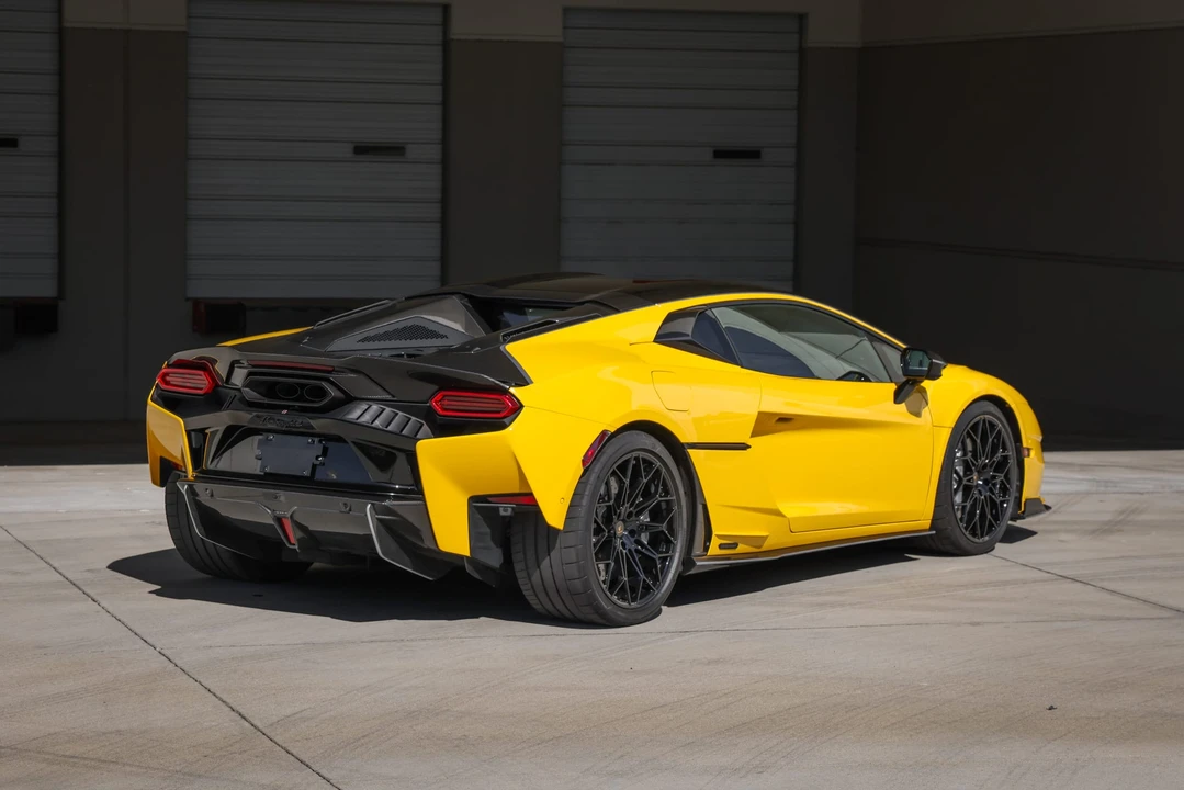 2026 Lamborghini Temerario - Image 15 of 31