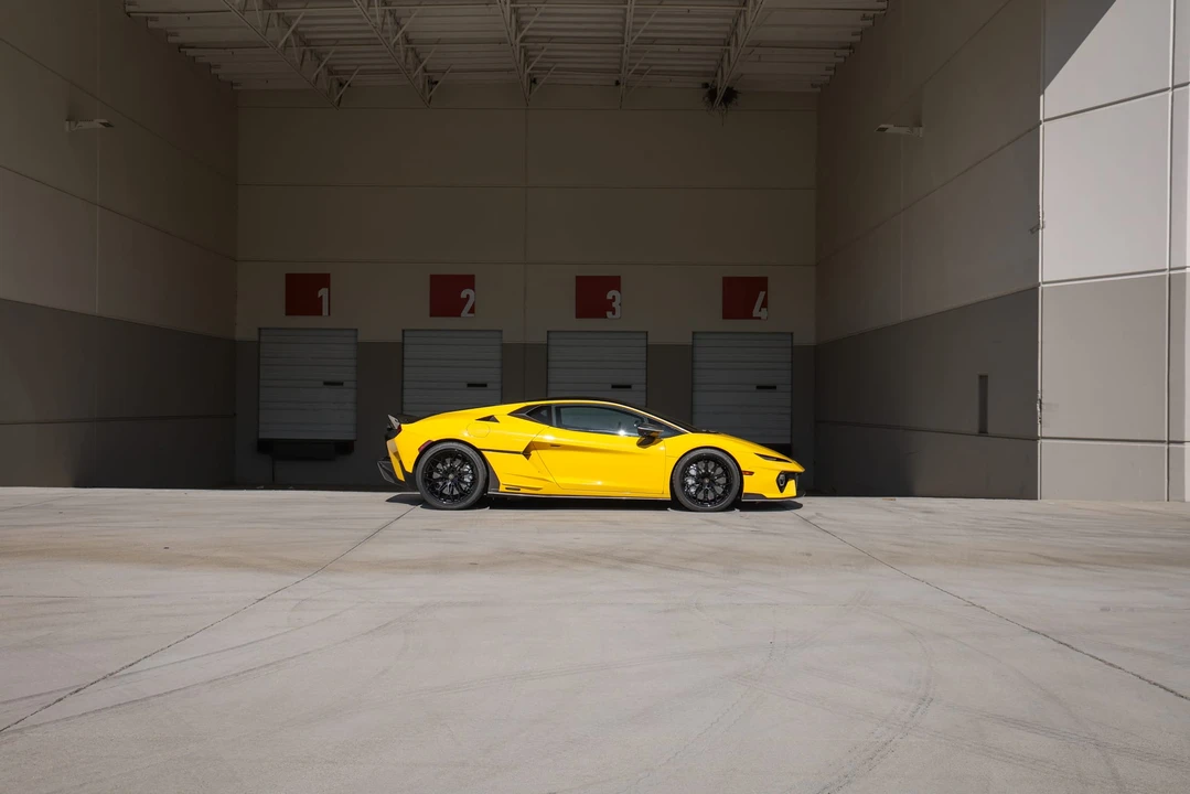 2026 Lamborghini Temerario - Image 18 of 31