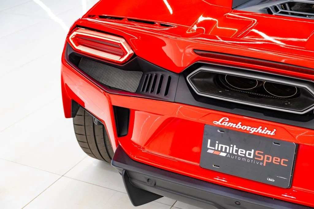 2026 Lamborghini Temerario - Image 16 of 31