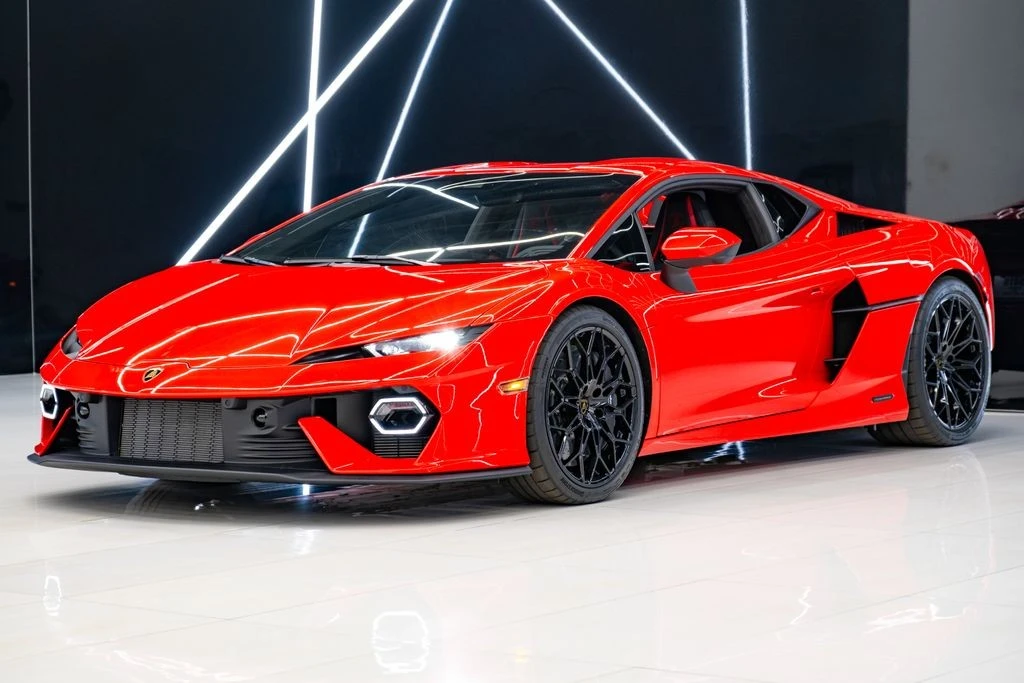 2026 Lamborghini Temerario - Image 3 of 31