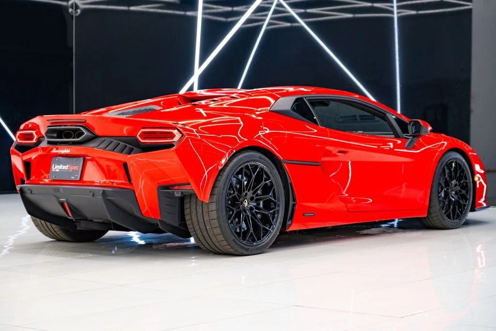 2026 Lamborghini Temerario - Image 14 of 31