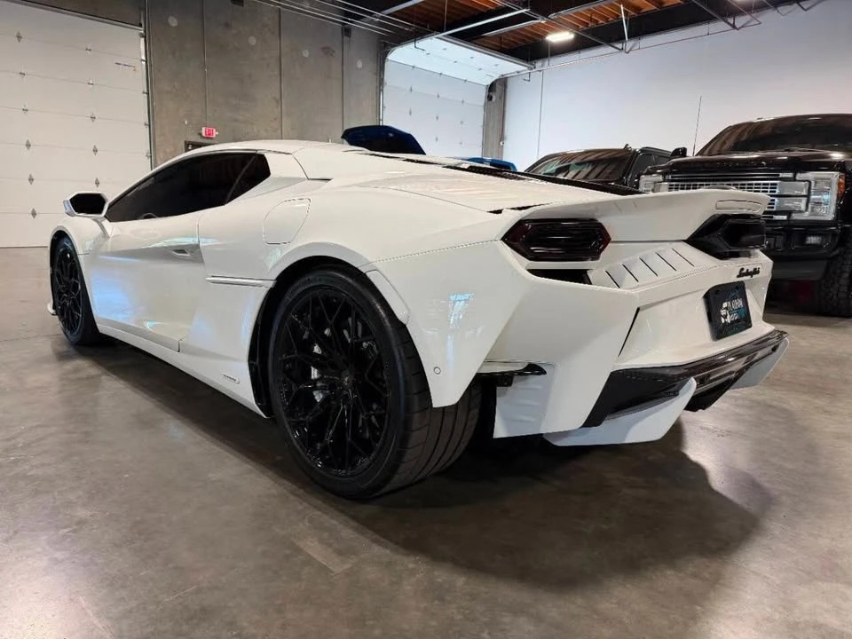 2026 Lamborghini Temerario - Image 2 of 20