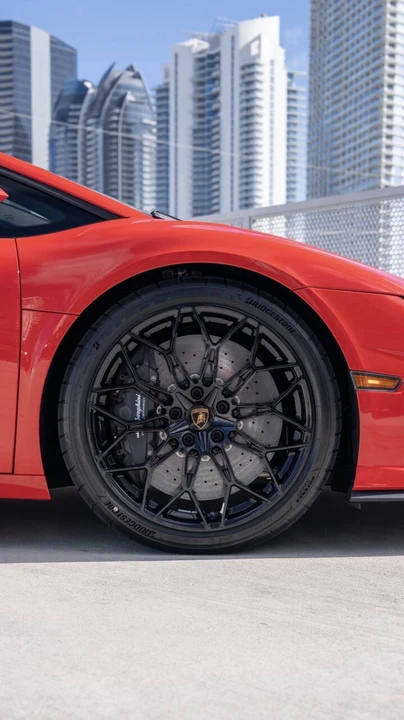 2026 Lamborghini Temerario - Image 15 of 27