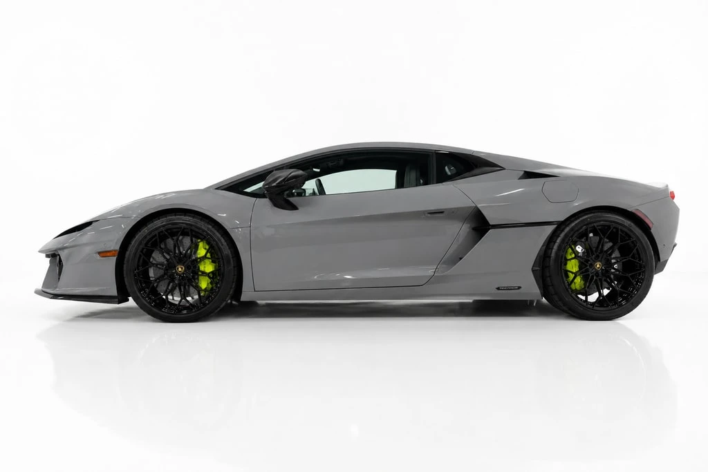 2026 Lamborghini Temerario - Image 6 of 8