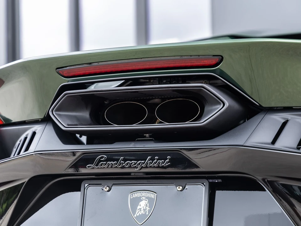 2026 Lamborghini Temerario - Image 14 of 31