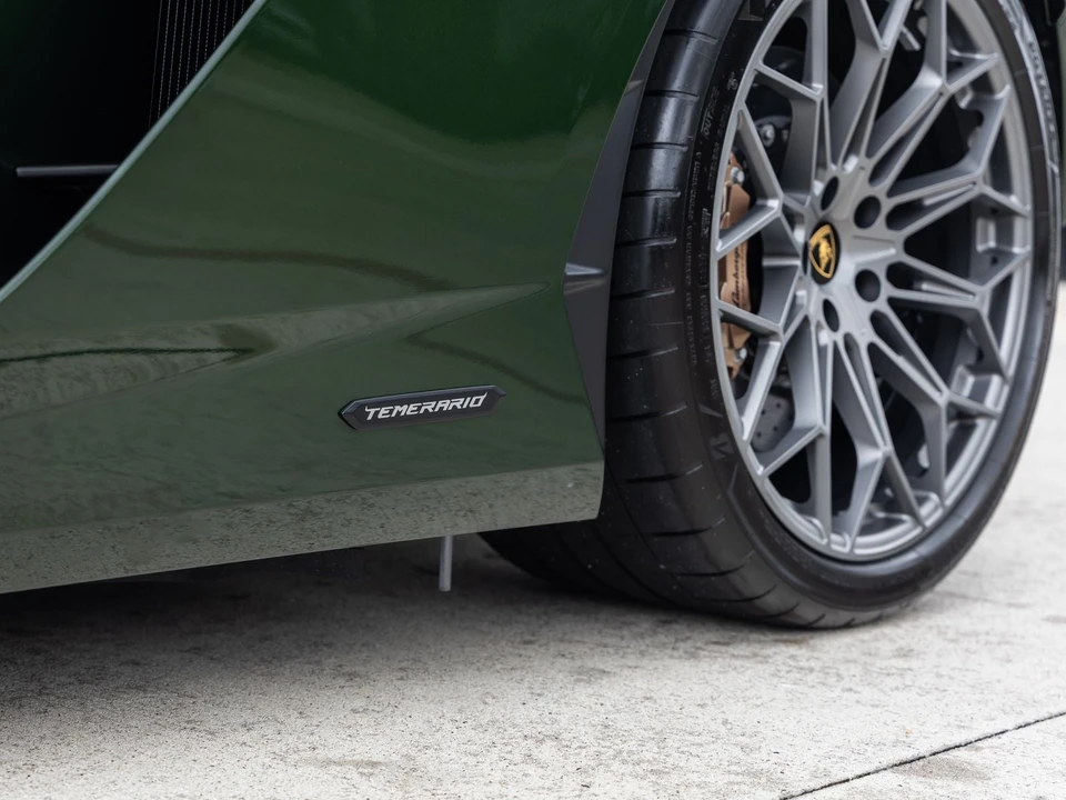 2026 Lamborghini Temerario - Image 25 of 31