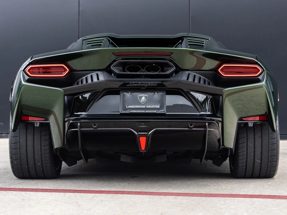 2026 Lamborghini Temerario - Image 8 of 31