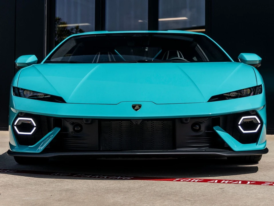 2026 Lamborghini Temerario - Image 4 of 31