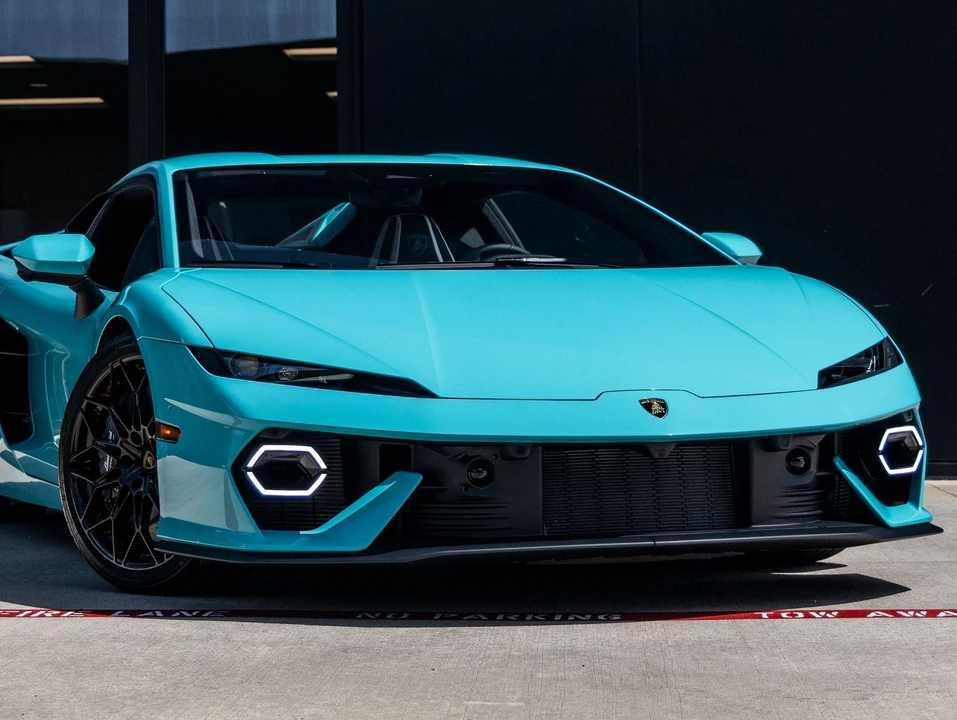 2026 Lamborghini Temerario - Image 5 of 31