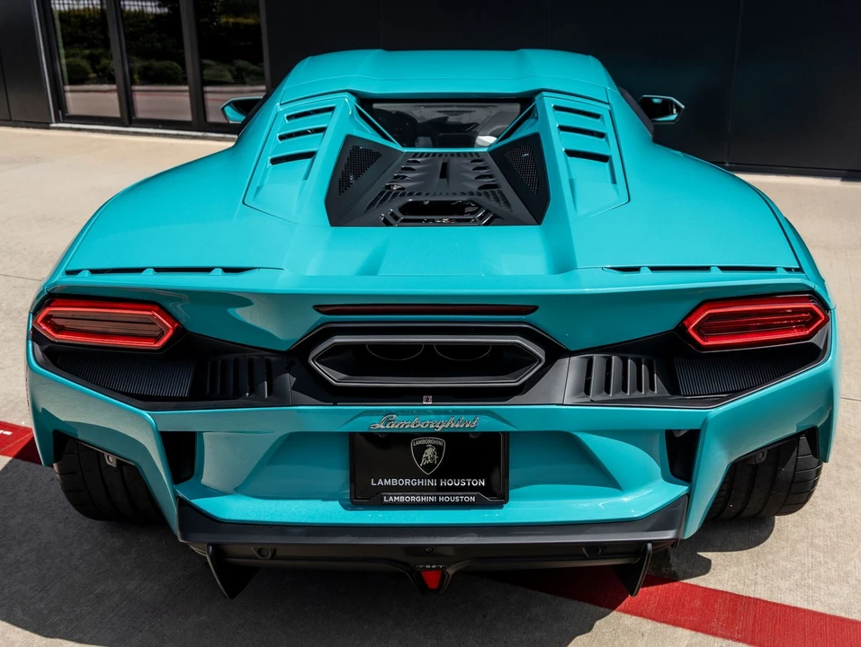 2026 Lamborghini Temerario - Image 7 of 31