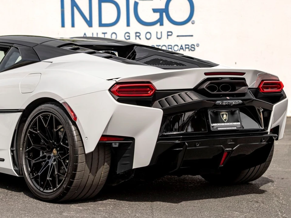 2026 Lamborghini Temerario - Image 10 of 29