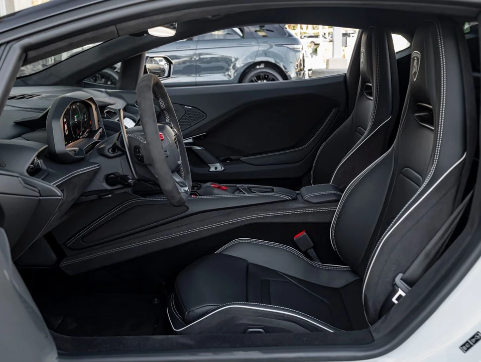 2026 Lamborghini Temerario - Image 15 of 29