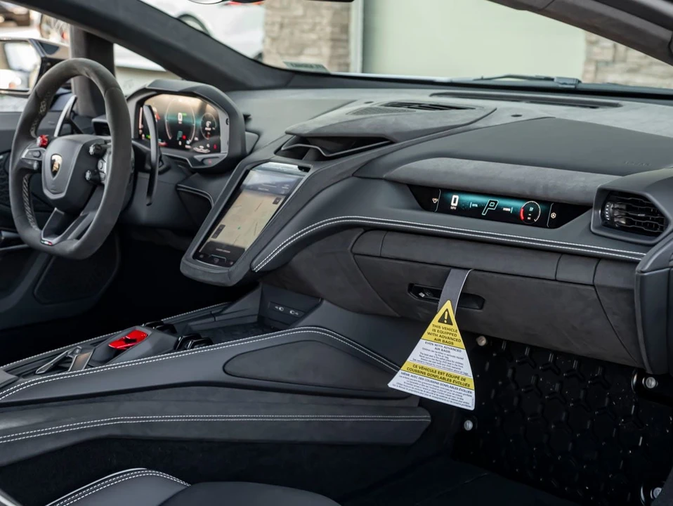 2026 Lamborghini Temerario - Image 24 of 29