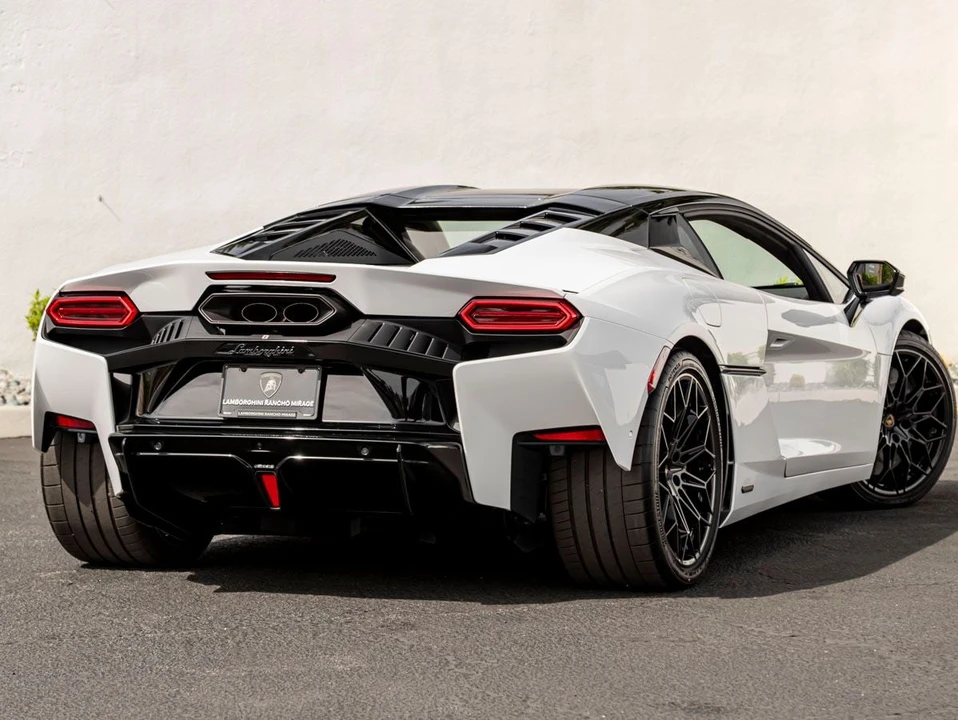 2026 Lamborghini Temerario - Image 6 of 29