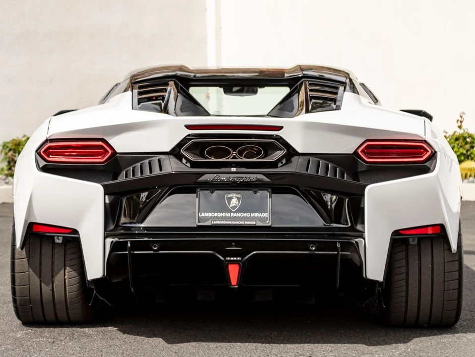 2026 Lamborghini Temerario - Image 8 of 29