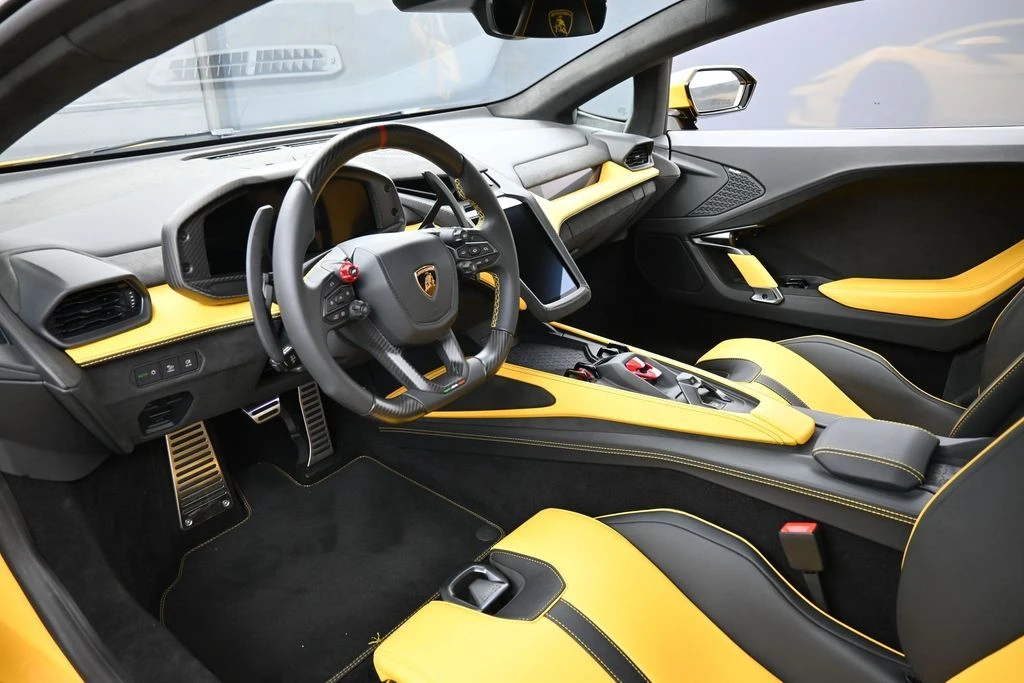 2026 Lamborghini Temerario - Image 4 of 31