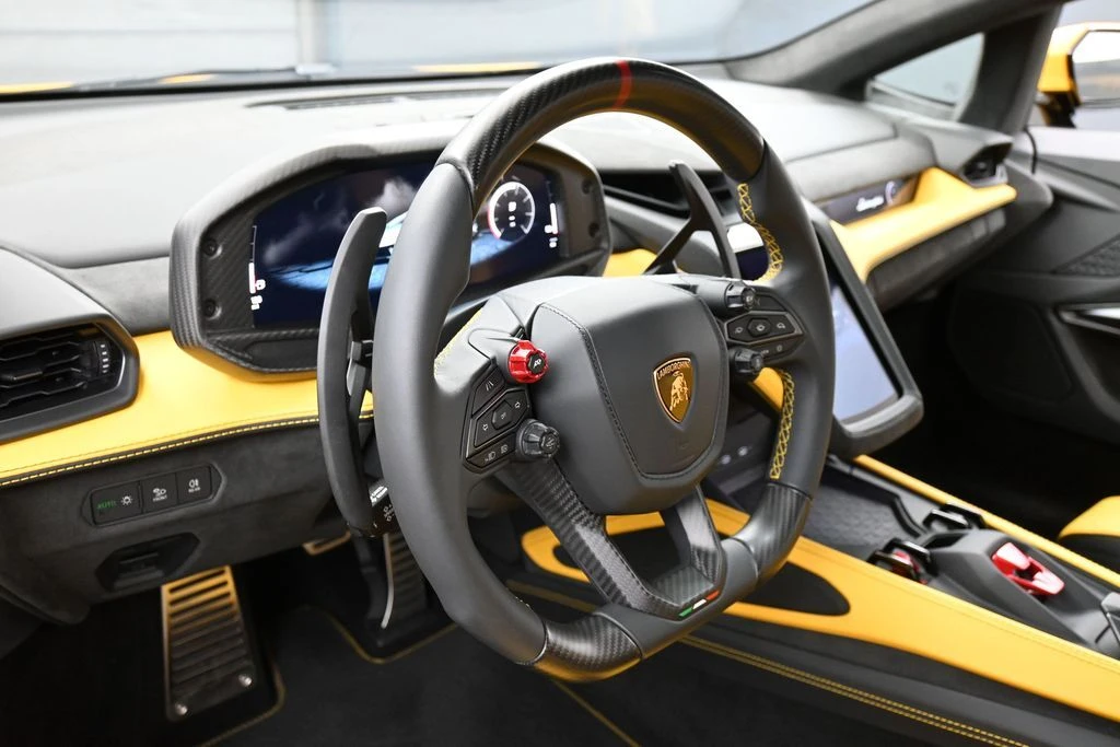 2026 Lamborghini Temerario - Image 16 of 31