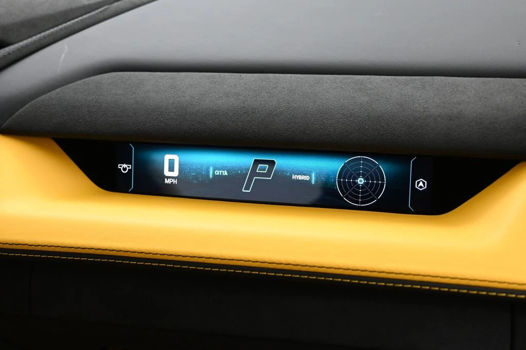 2026 Lamborghini Temerario - Image 27 of 31