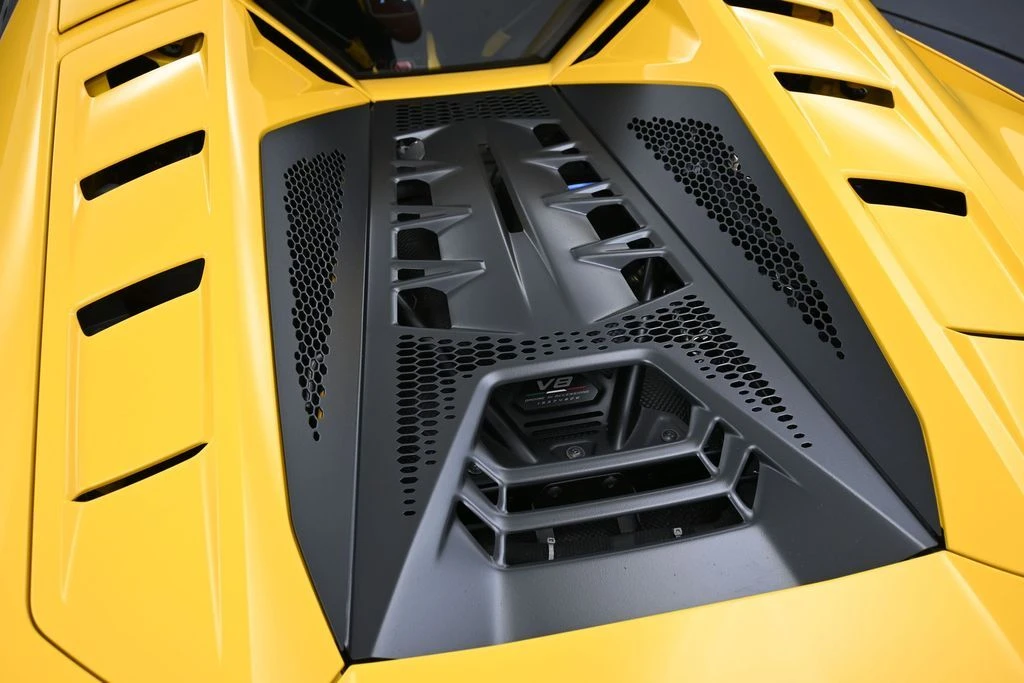 2026 Lamborghini Temerario - Image 28 of 31
