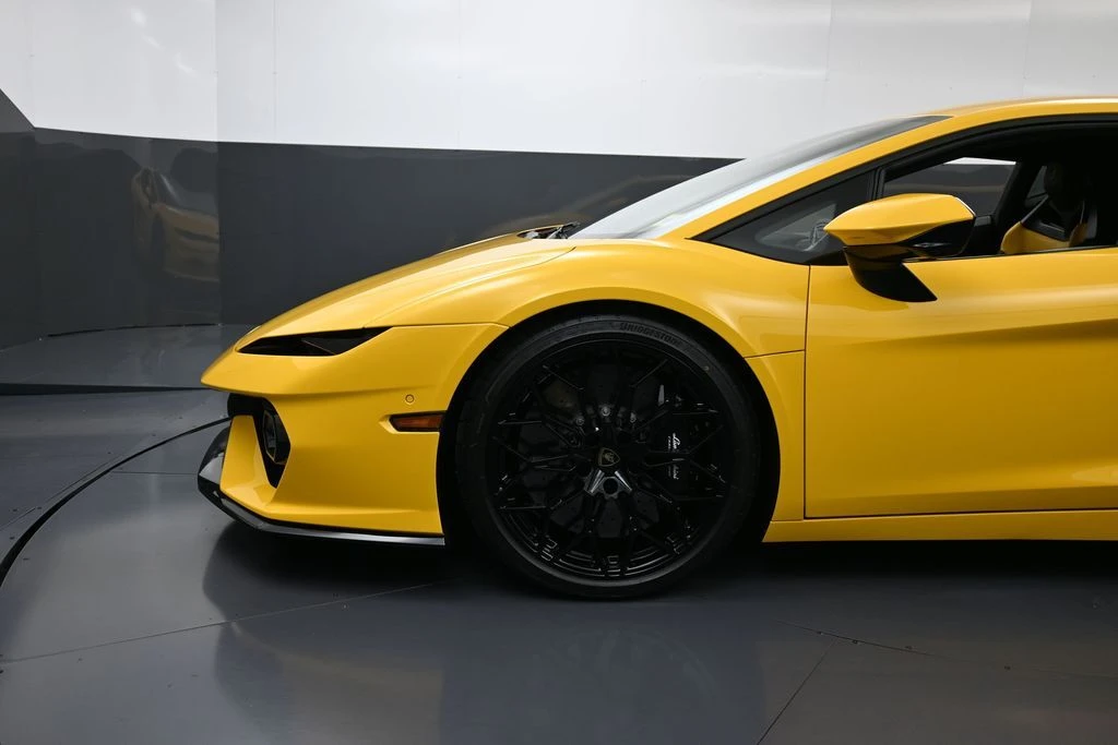 2026 Lamborghini Temerario - Image 11 of 31