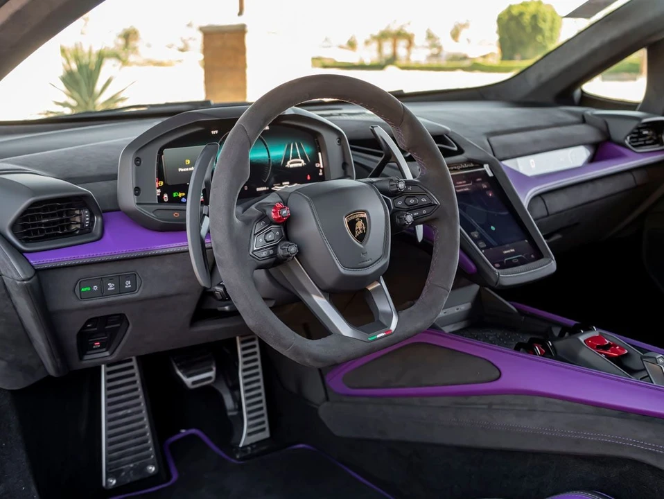 2026 Lamborghini Temerario - Image 18 of 31