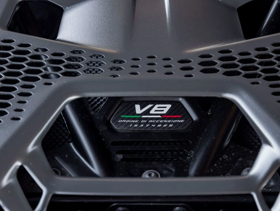 2026 Lamborghini Temerario - Image 23 of 31