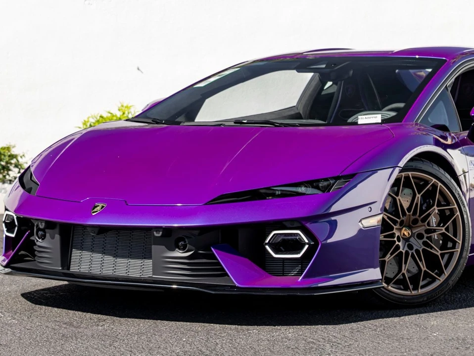 2026 Lamborghini Temerario - Image 2 of 31