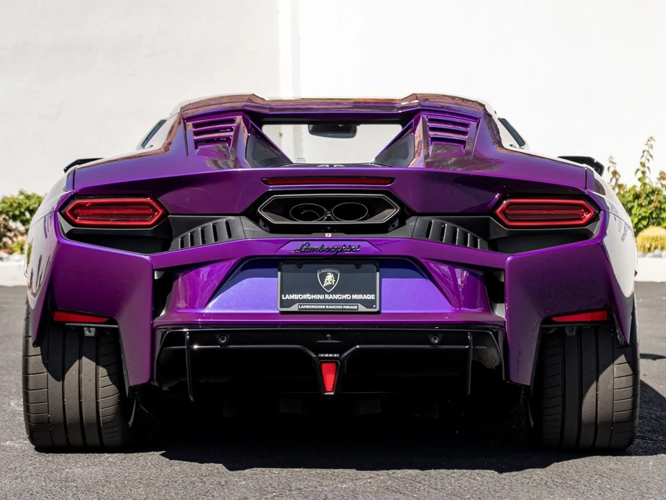 2026 Lamborghini Temerario - Image 8 of 31