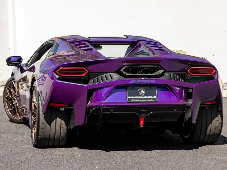 2026 Lamborghini Temerario - Image 9 of 31