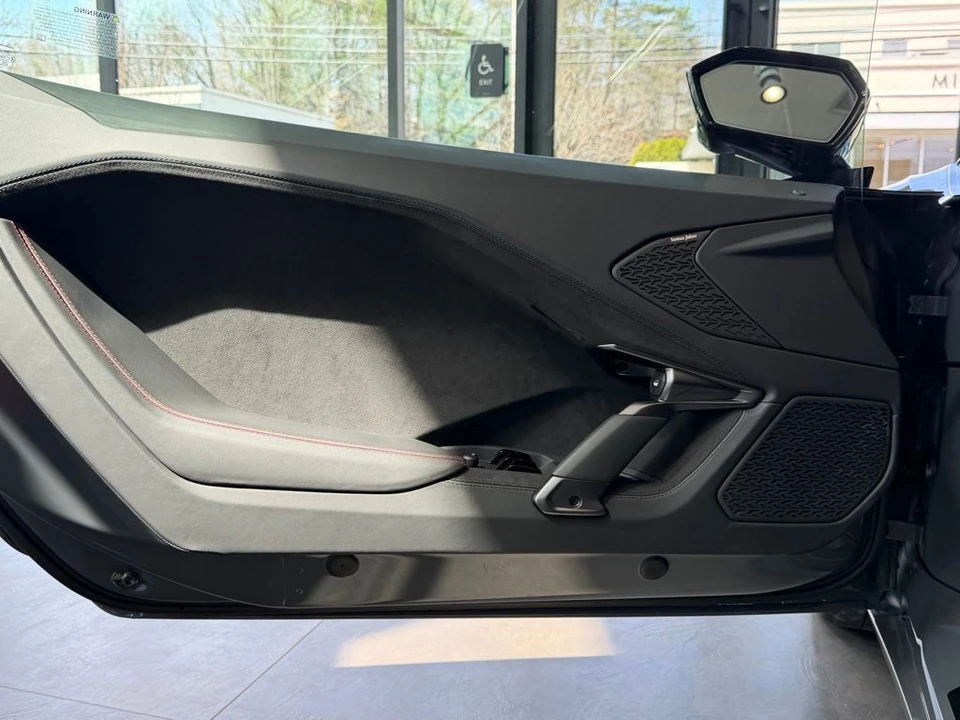 2026 Lamborghini Temerario - Image 14 of 16