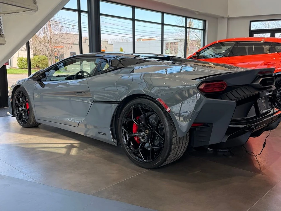 2026 Lamborghini Temerario - Image 3 of 16