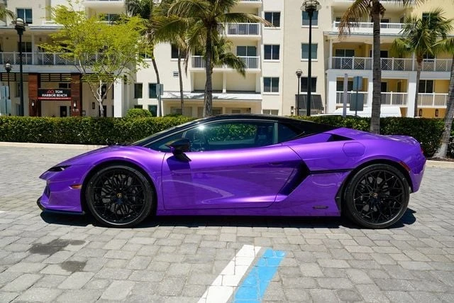 2026 Lamborghini Temerario - Image 15 of 31