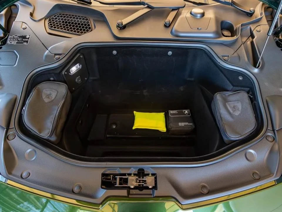 2026 Lamborghini Temerario - Image 9 of 9