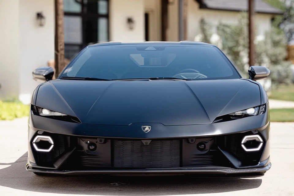 2026 Lamborghini Temerario - Image 5 of 16