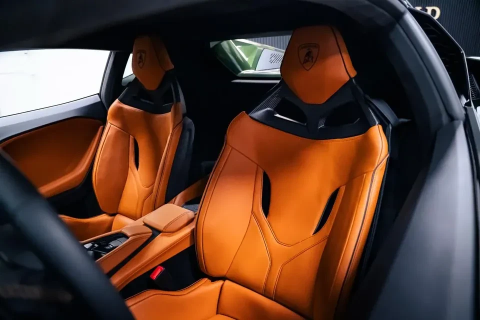 2026 Lamborghini Temerario - Image 12 of 19