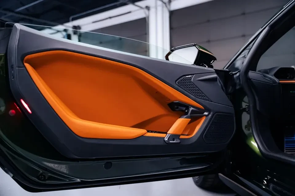 2026 Lamborghini Temerario - Image 14 of 19