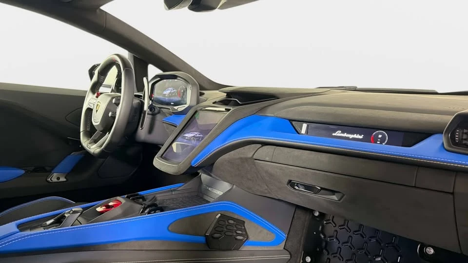 2026 Lamborghini Temerario - Image 16 of 20